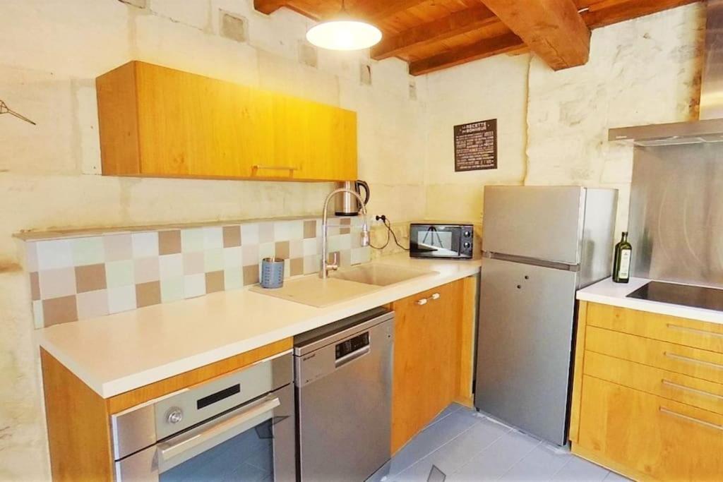 Maison De Charme Dans Le Centre Historique , Wifi Clim 6 Pers Calme Et Confort Apartman Arles Kültér fotó